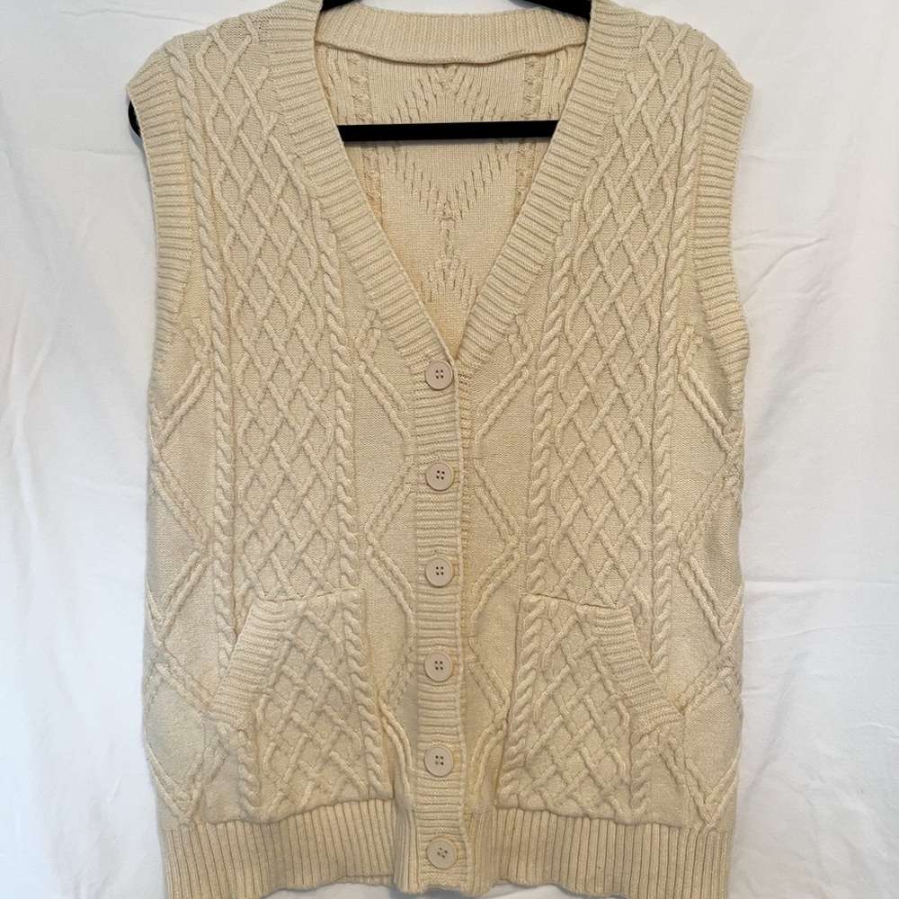 Forever 21 Oversized Cream Sweater Vest